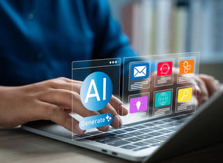 Nuovo investitore in criptovalute che scopre le basi del trading AI automatizzato